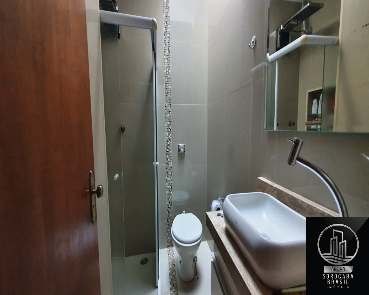Casa com 2 dormitórios à venda, 100 m² por R$ 430.000 - jard