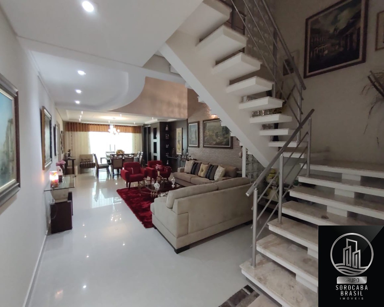 Casa com 3 dormitórios à venda, 367 m² por R$ 2.500.000 - co