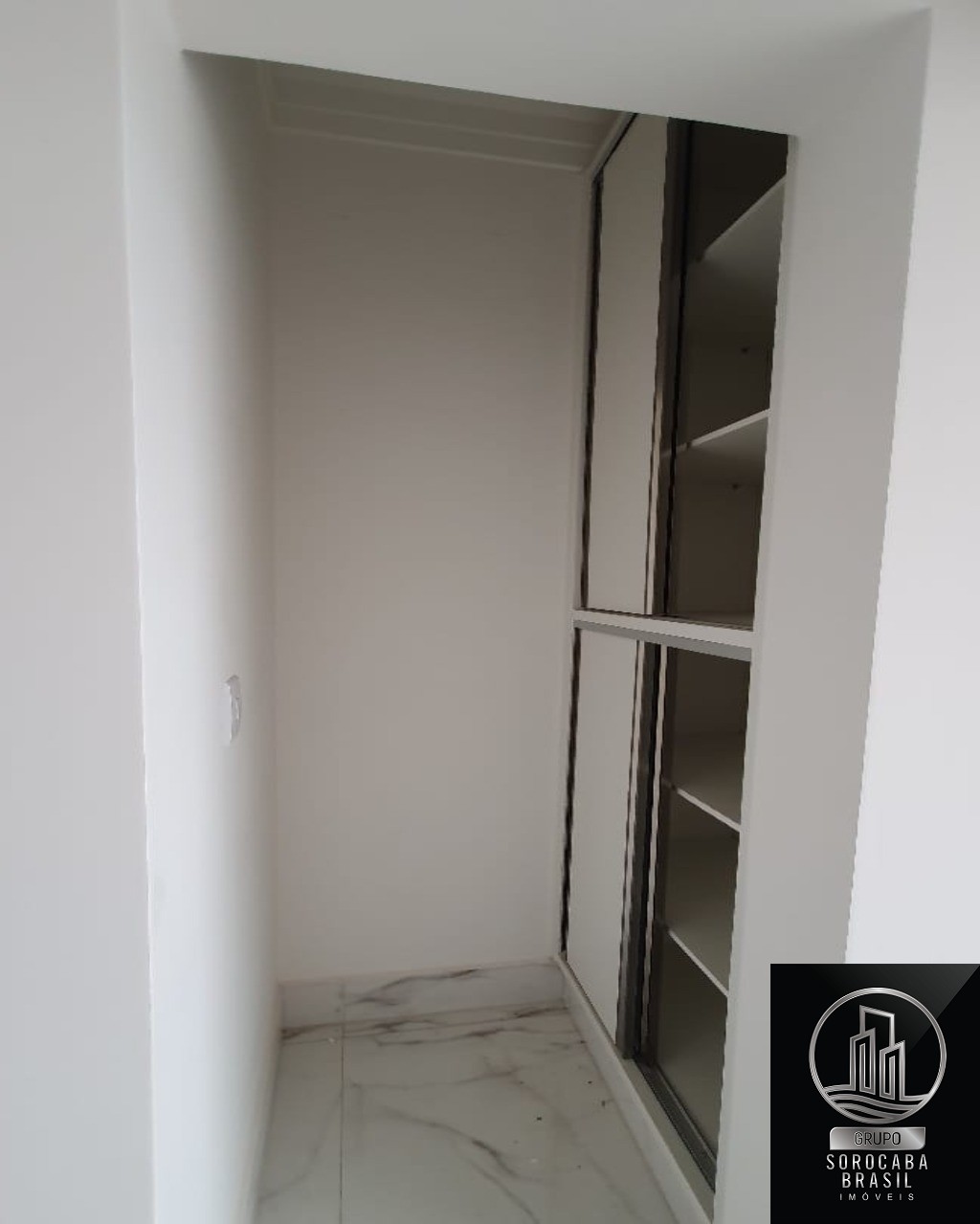 Casa com 3 dormitórios à venda, 170 m² por R$ 850.000 - cond