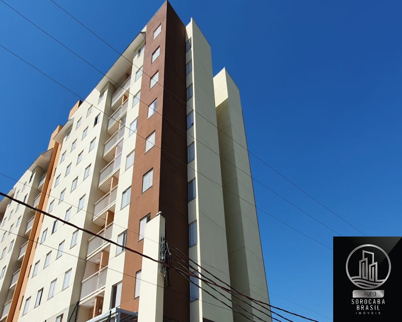 Apartamento com 3 dormitórios à venda, 75 m² por R$ 285.000 