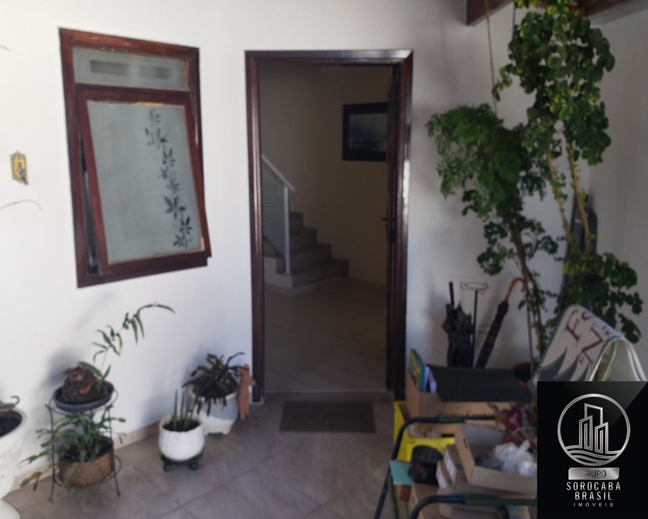Sobrado com 3 dormitórios à venda, 185 m² por R$ 750.000 - j