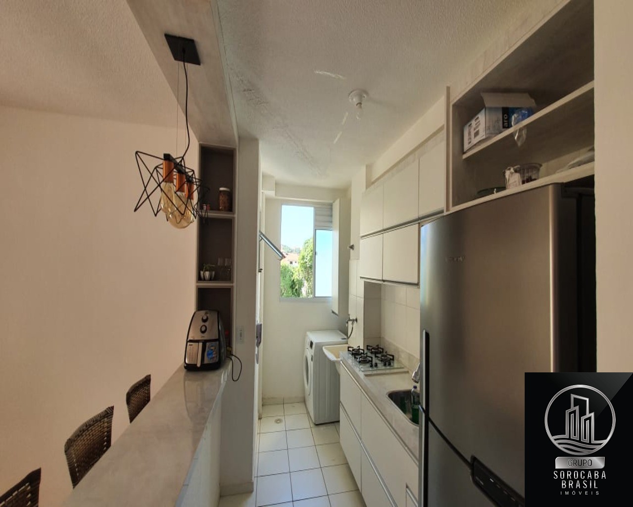 Apartamento com 3 dormitórios à venda, 75 m² por R$ 285.000 