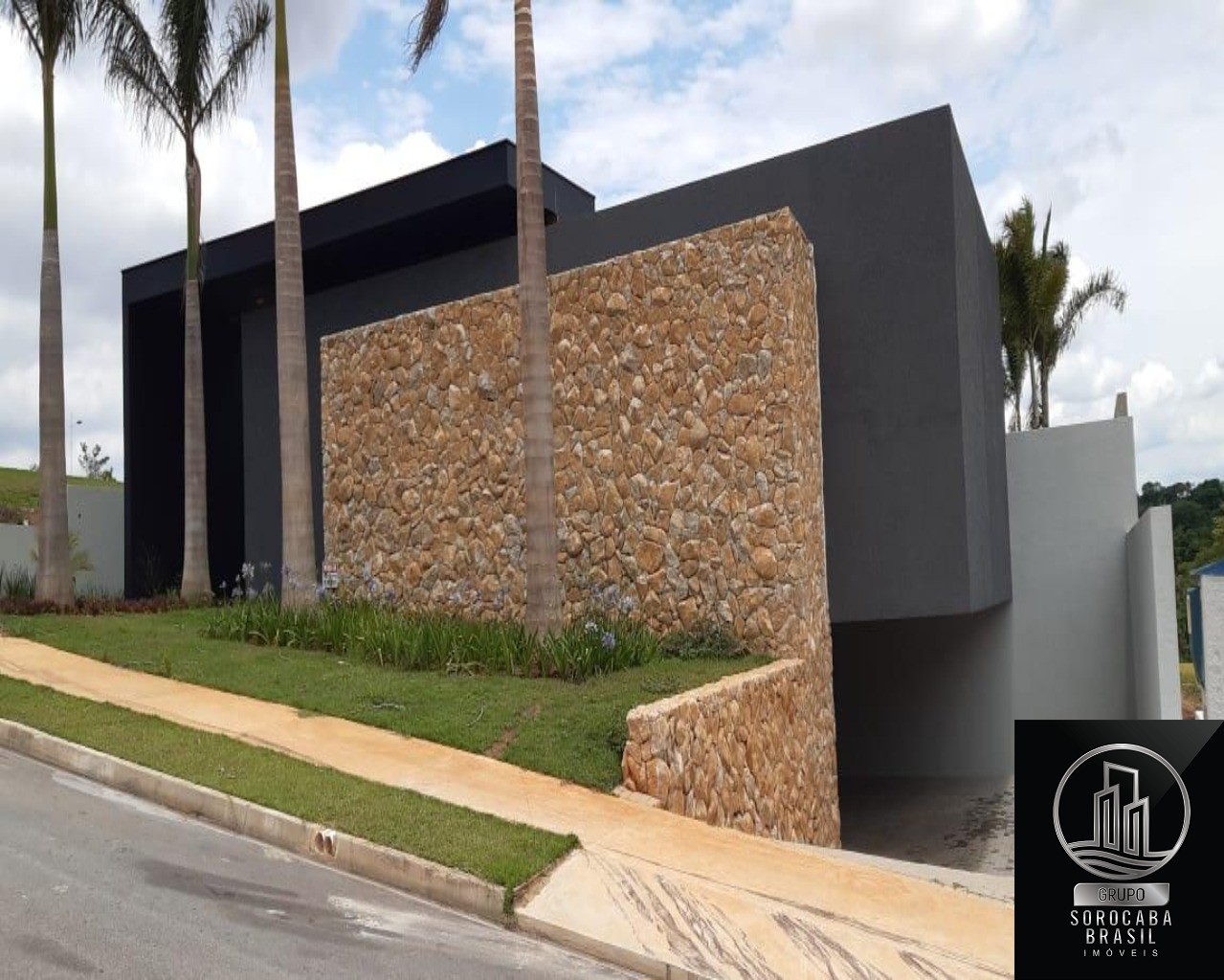 Casa com 4 dormitórios à venda, 486 m² por R$ 3.600.000 - co