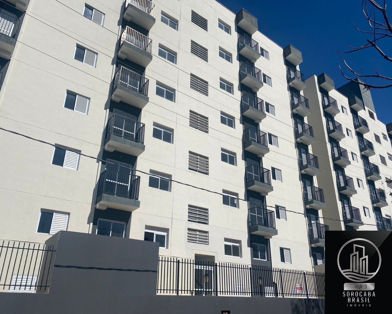 Apartamento com 2 dormitórios à venda, 54 m² por R$ 230.000 