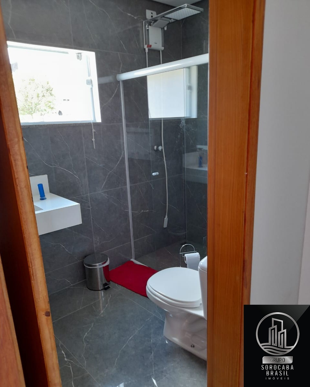 Sobrado com 3 dormitórios à venda, 187 m² por R$ 700.000 - c
