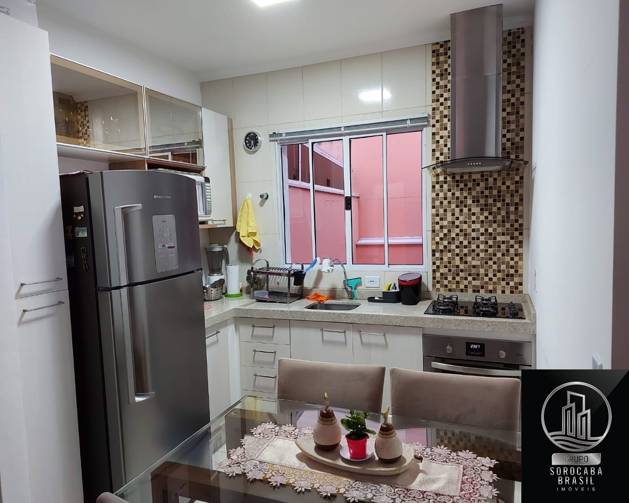 Sobrado com 2 dormitórios à venda, 62 m² por R$ 215.000 - ja
