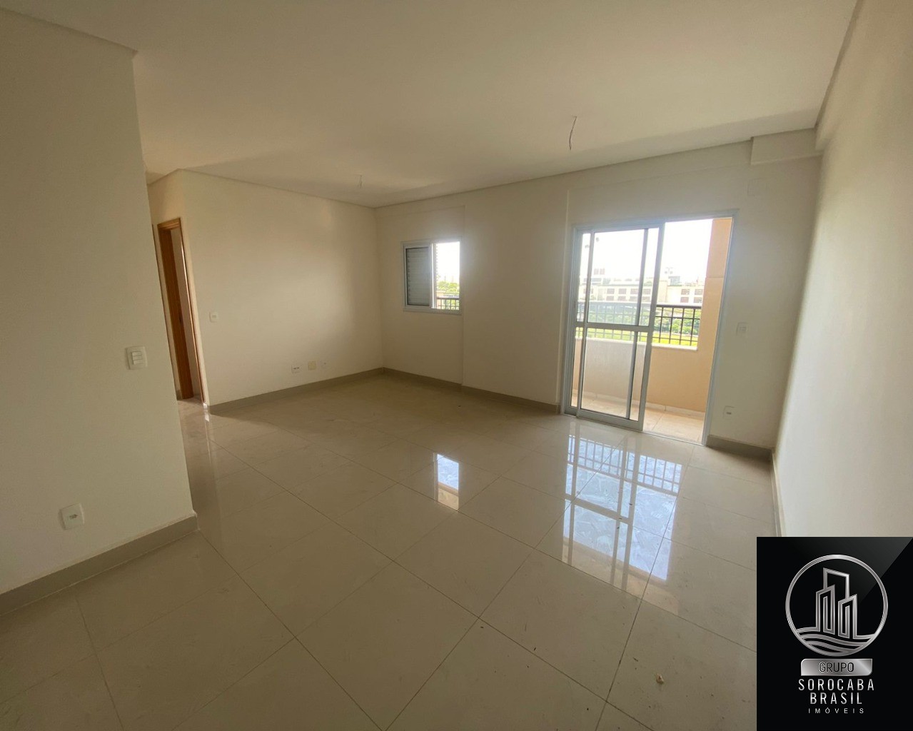 Apartamento com 2 dormitórios à venda, 92 m² por R$ 500.000 