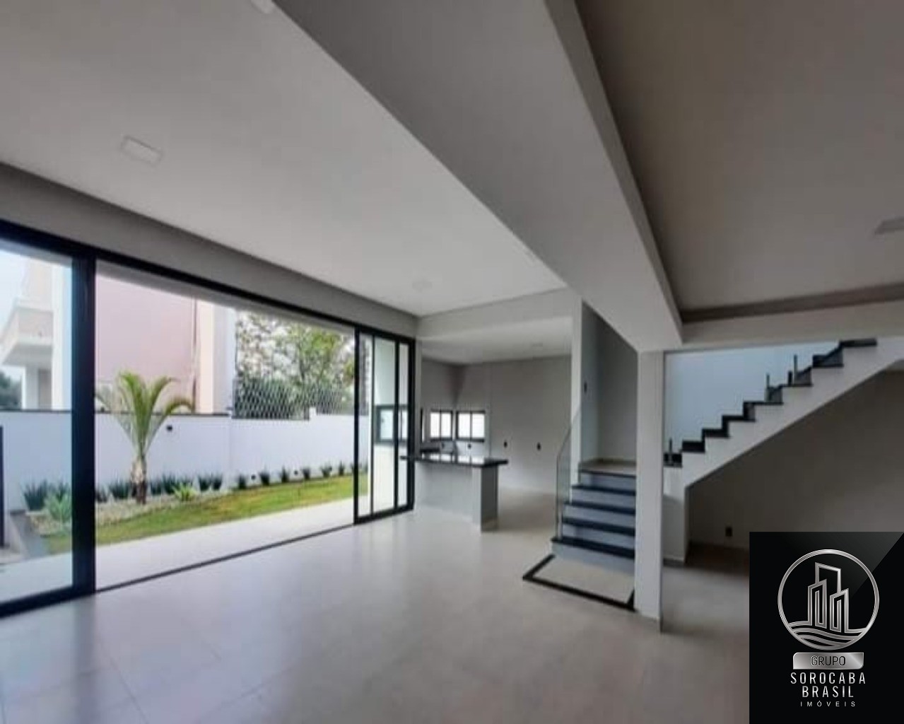 Casa com 3 dormitórios à venda, 295 m² por R$ 1.500.000 - co