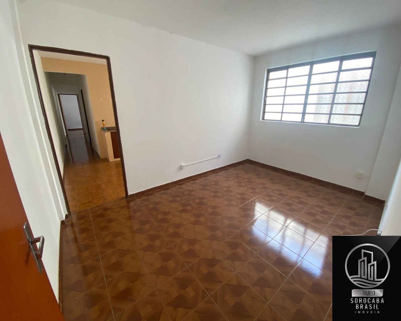 Apartamento com 2 dormitórios à venda, 75 m² por R$ 165.000 