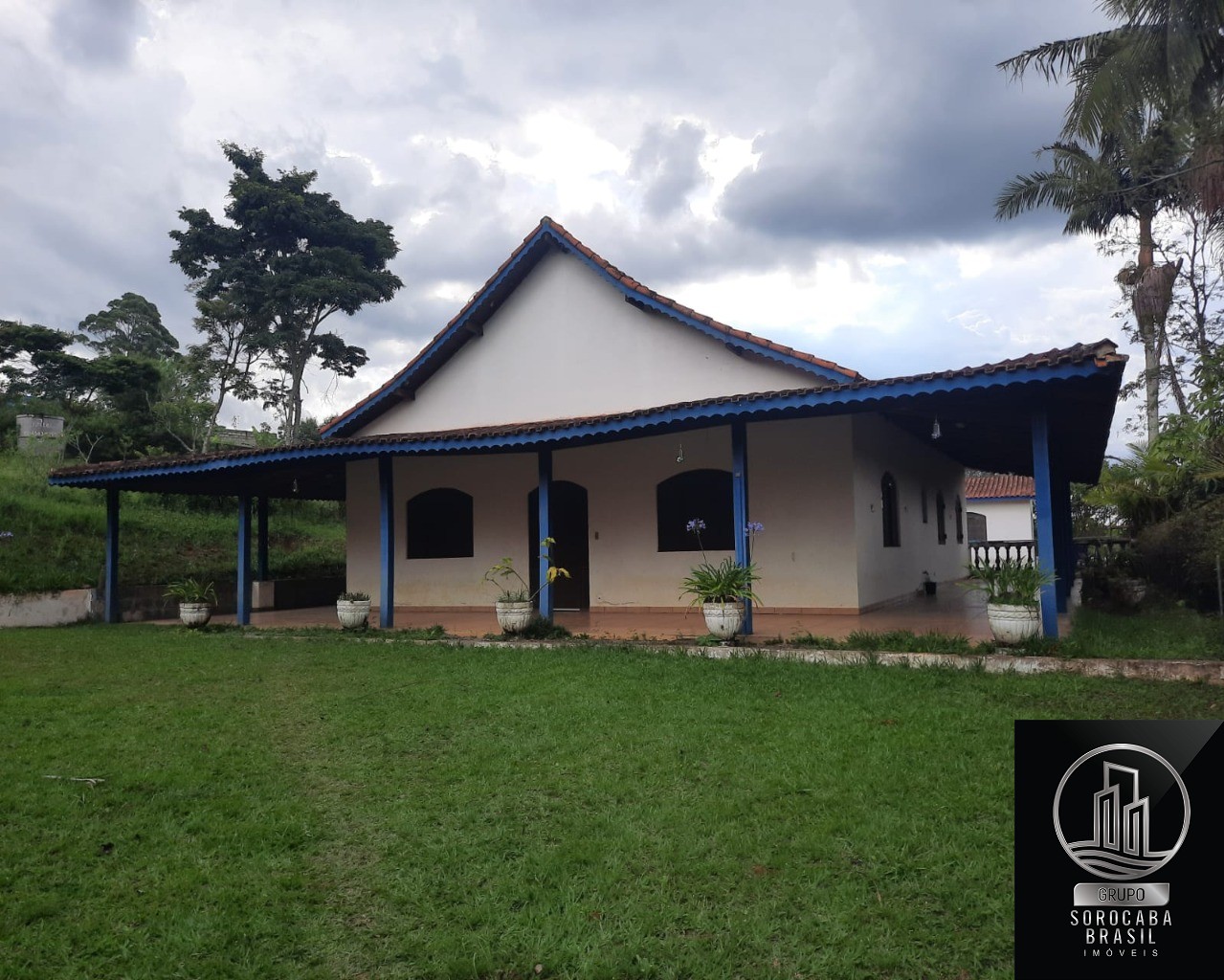 Sítio com 3 dormitórios à venda, 12000 m² por R$ 550.000 - r