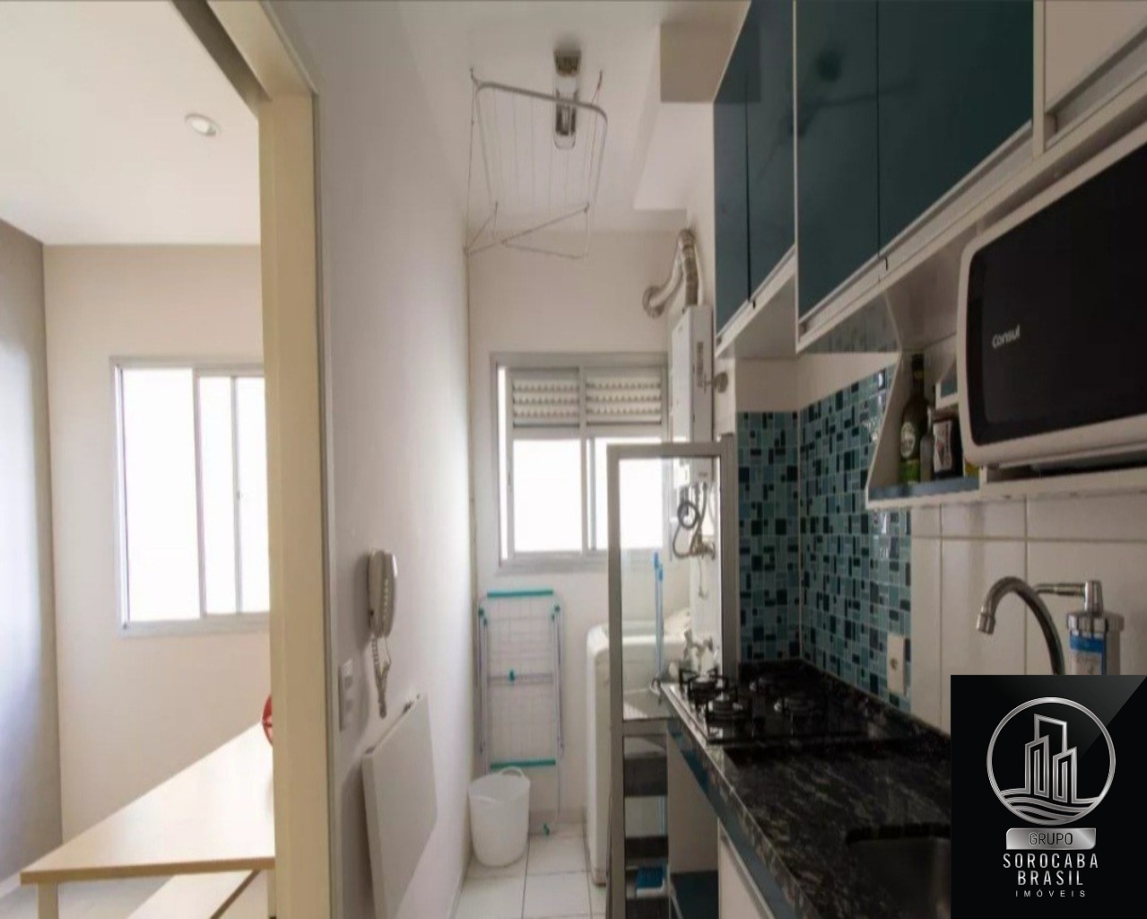 Apartamento com 2 dormitórios à venda, 48 m² por R$ 245.000 