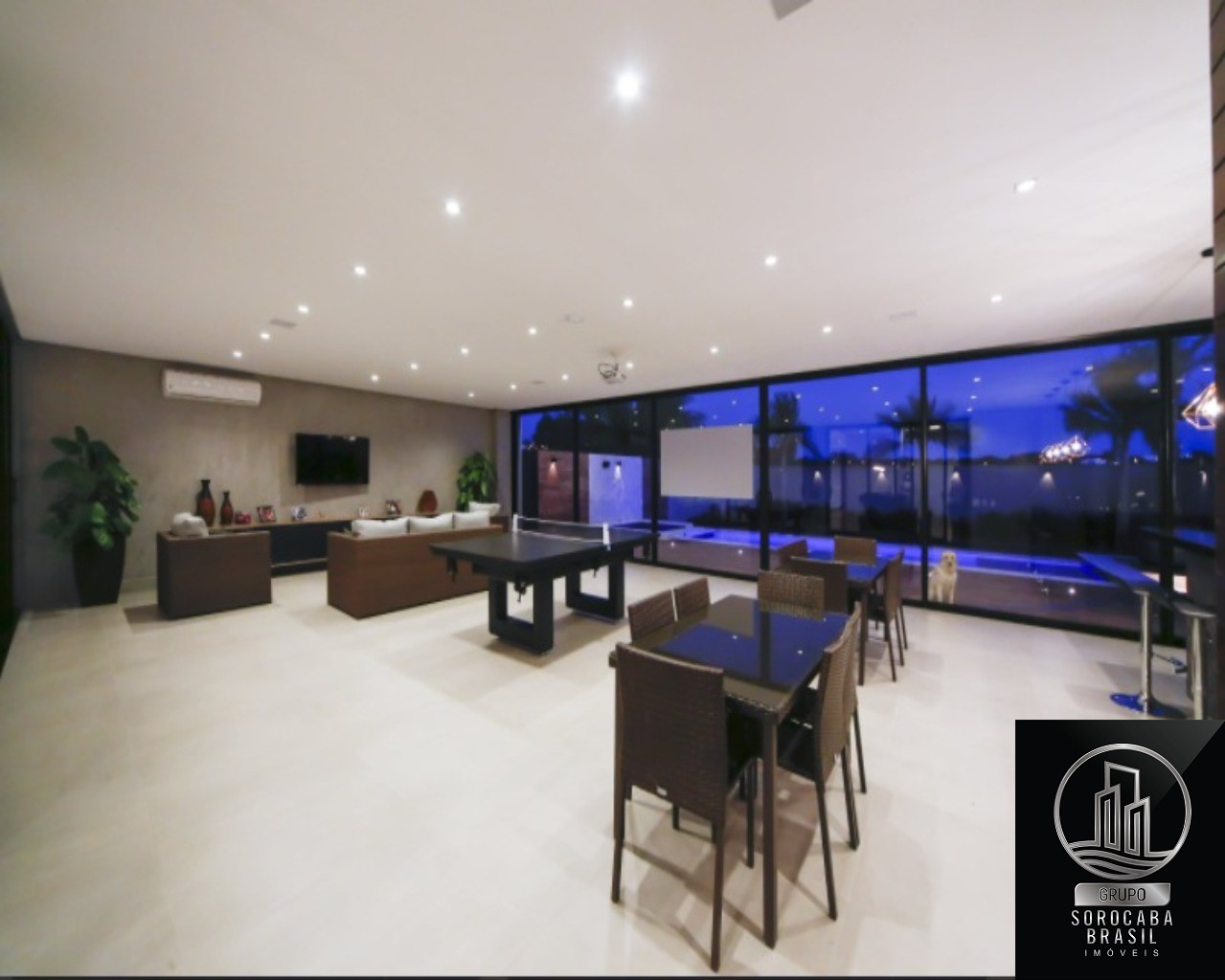 Sobrado com 4 dormitórios à venda, 700 m² por R$ 5.400.000 -