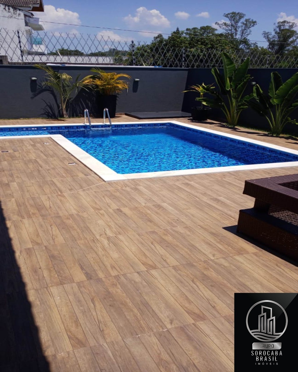 Casa com 3 dormitórios à venda, 370 m² por R$ 2.500.000 - co