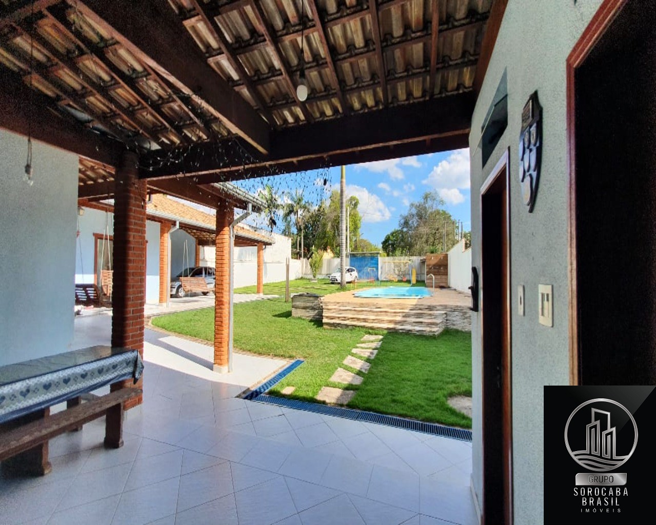 Chácara com 3 dormitórios à venda, 800 m² por R$ 450.000 - j