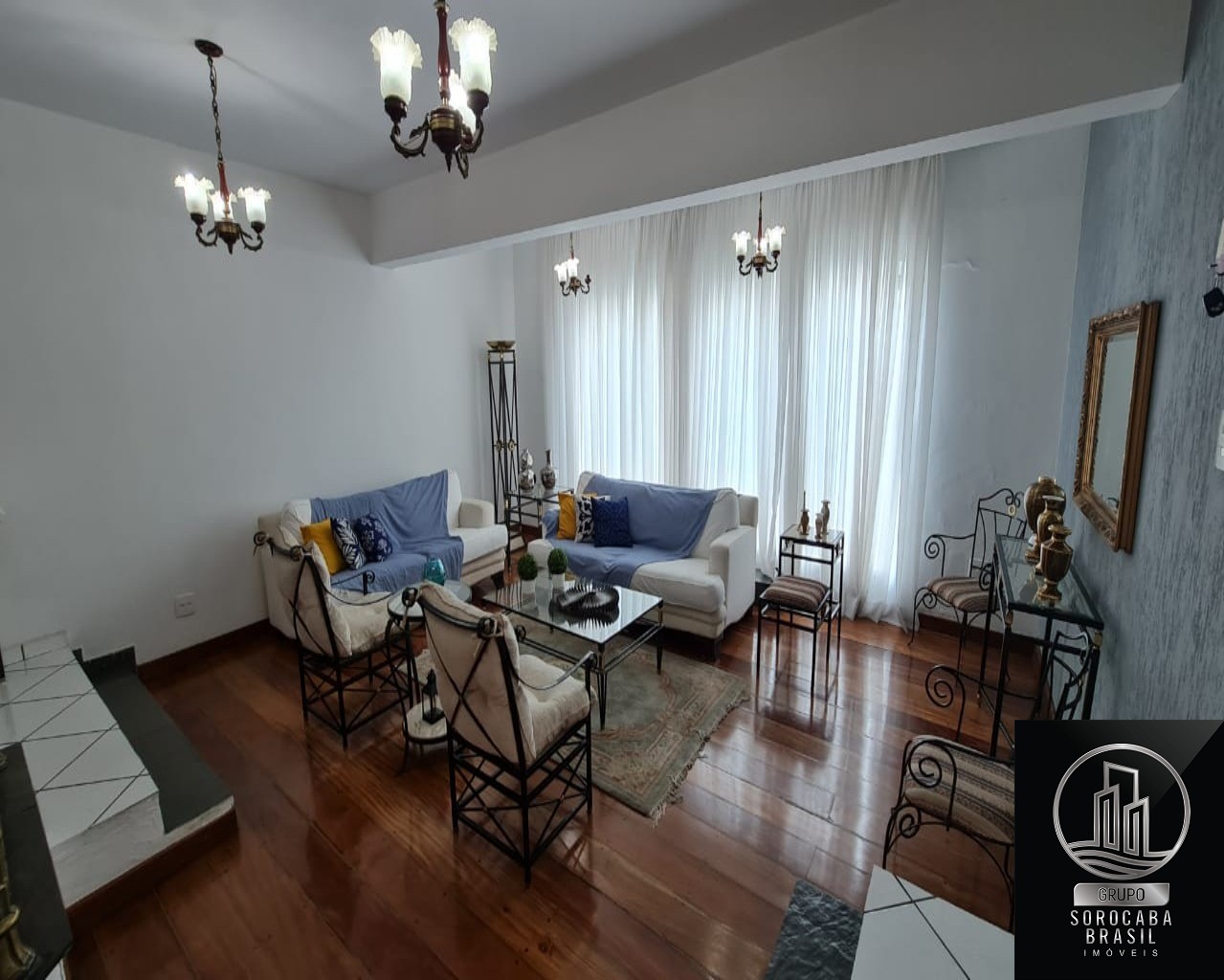 Casa com 3 dormitórios à venda, 500 m² por R$ 700.000 - cent