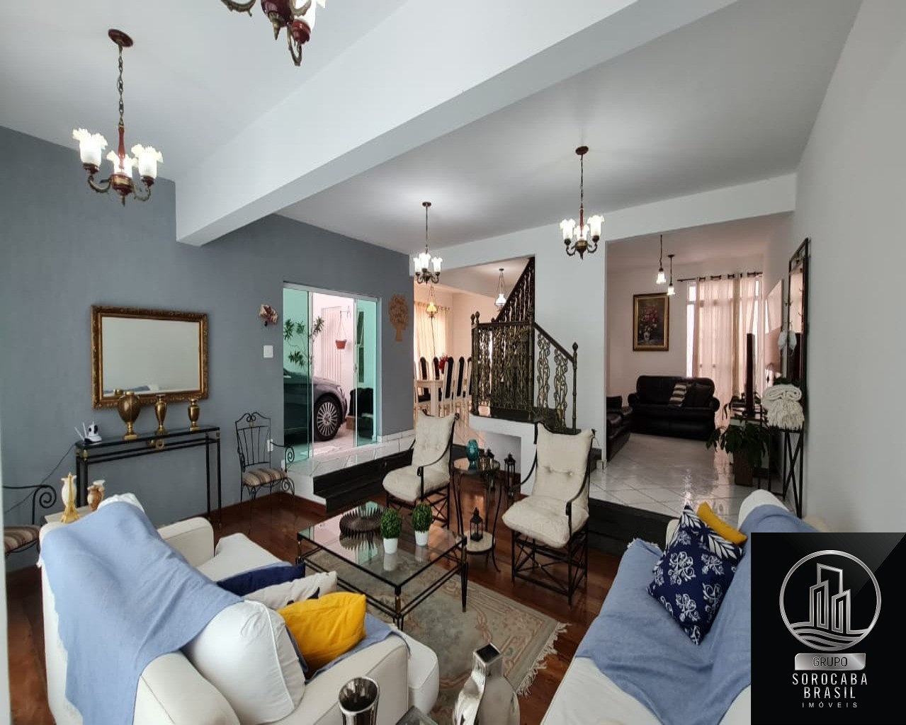 Casa com 3 dormitórios à venda, 500 m² por R$ 700.000 - cent