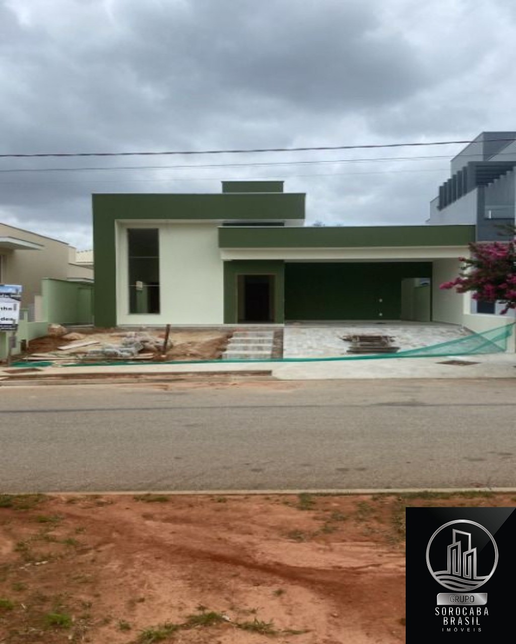 Casa com 3 dormitórios à venda, 180 m² por R$ 1.250.000 - co