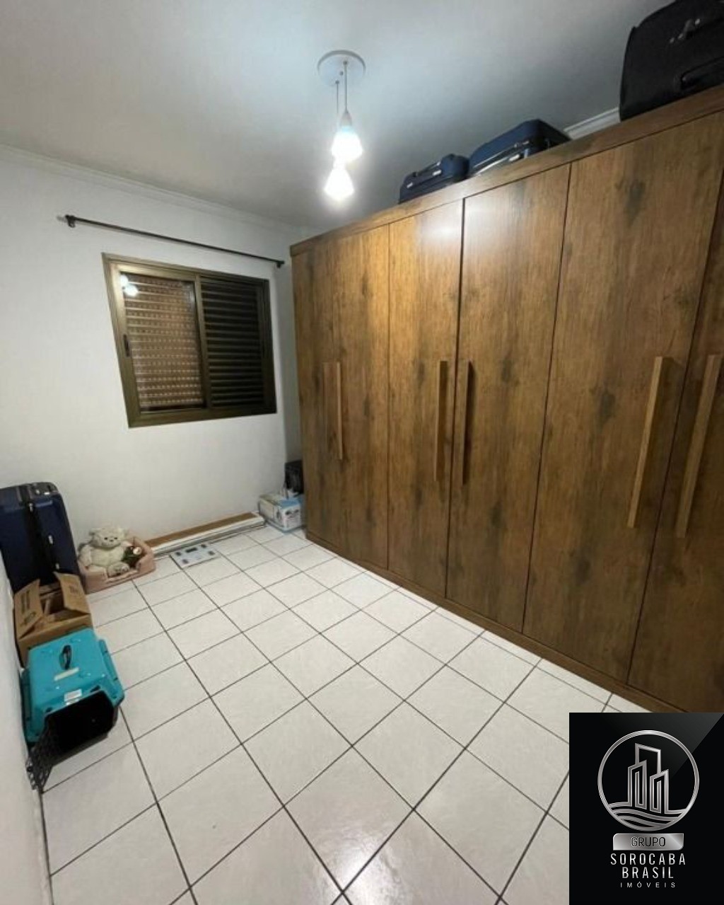 Apartamento com 2 dormitórios à venda, 78 m² por R$ 250.000 