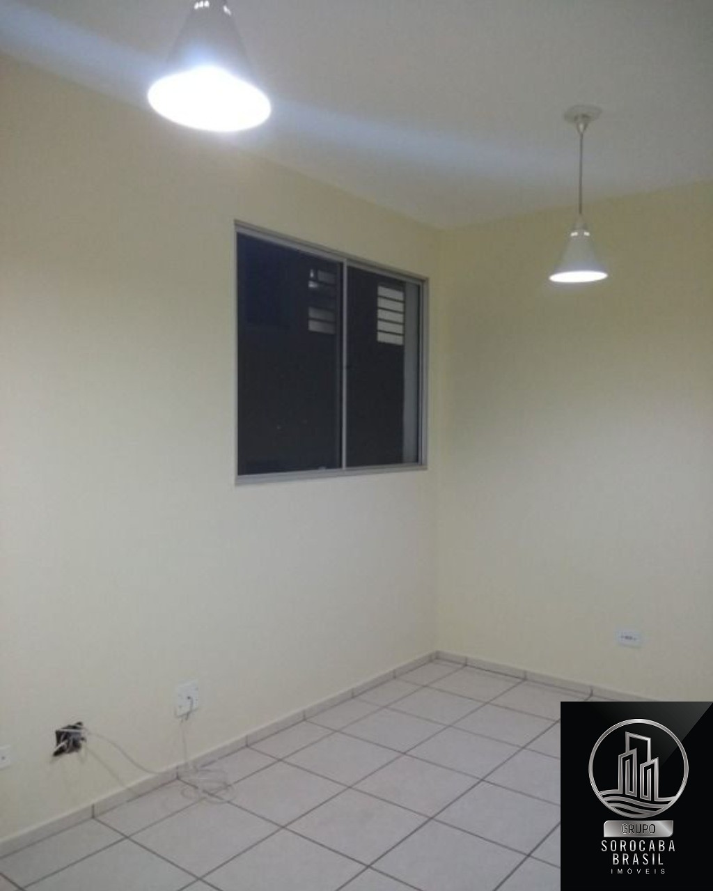 Apartamento com 2 dormitórios para alugar, 55 m² por R$ 1.10