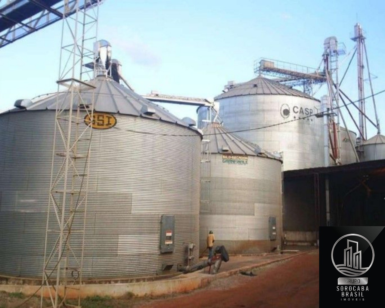 Fazenda à venda, por R$ 600.000.000 - colina dos pinheiros -