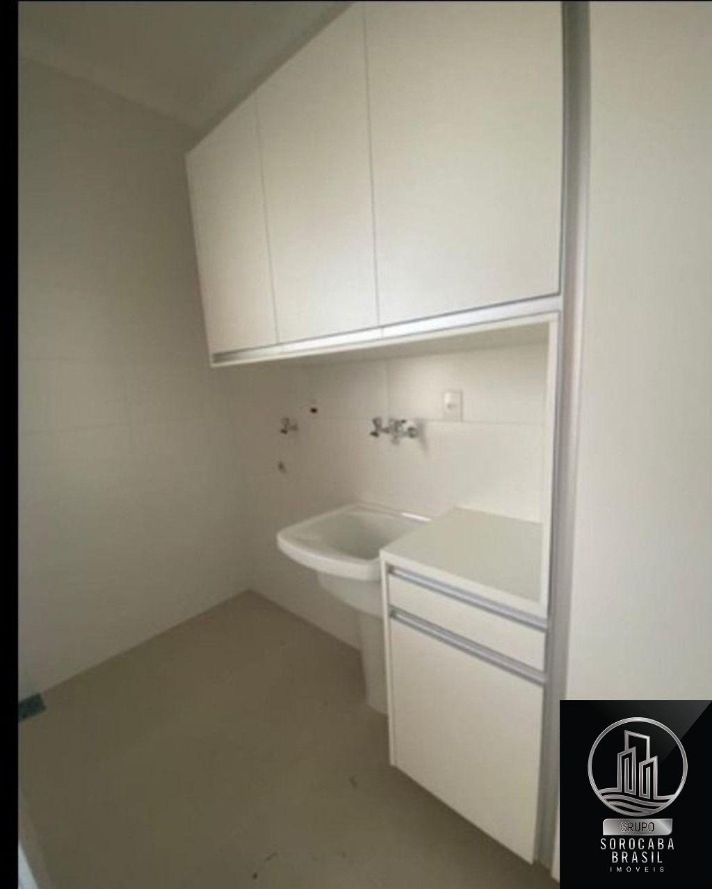 Casa com 3 dormitórios à venda, 180 m² por R$ 1.250.000 - co