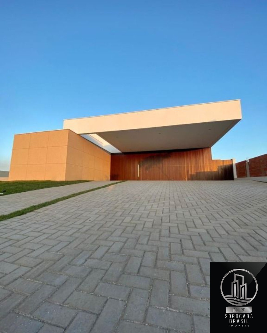 Casa com 3 dormitórios à venda, 261 m² por R$ 1.800.000 - al