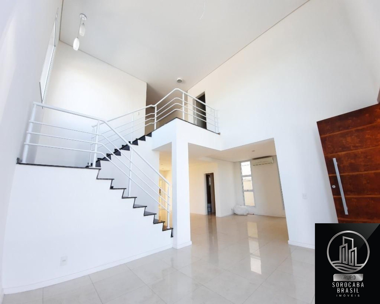 Sobrado com 3 dormitórios à venda, 280 m² por R$ 1.500.000 -