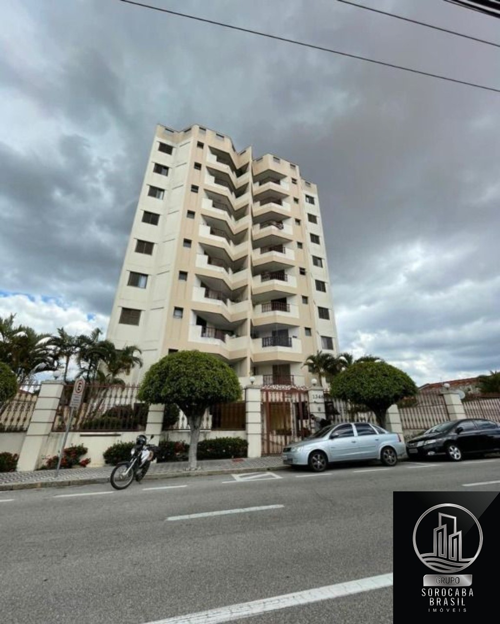 Apartamento com 2 dormitórios à venda, 78 m² por R$ 250.000 