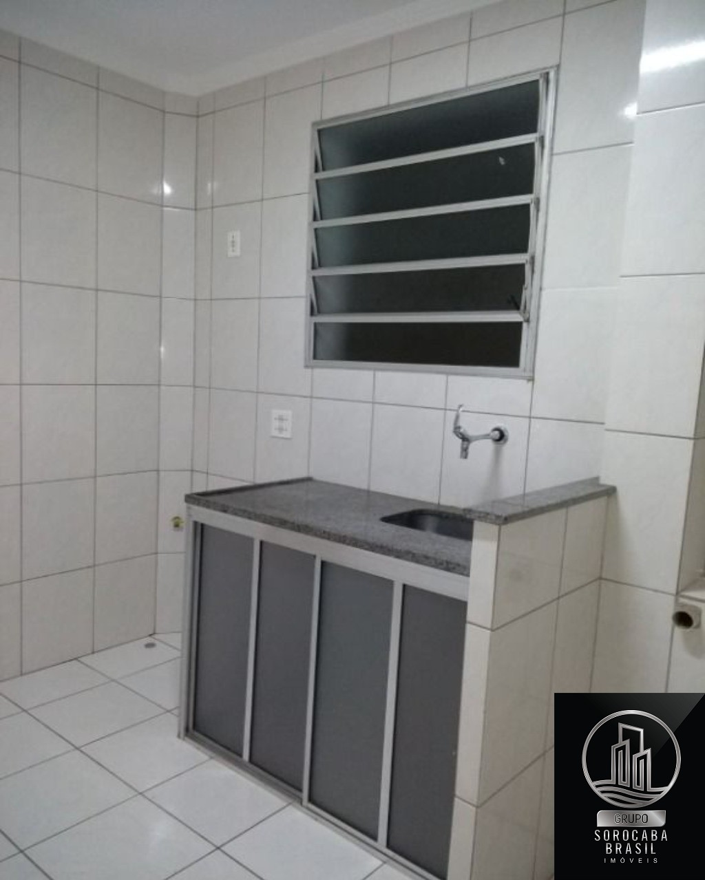 Apartamento com 2 dormitórios para alugar, 55 m² por R$ 1.10