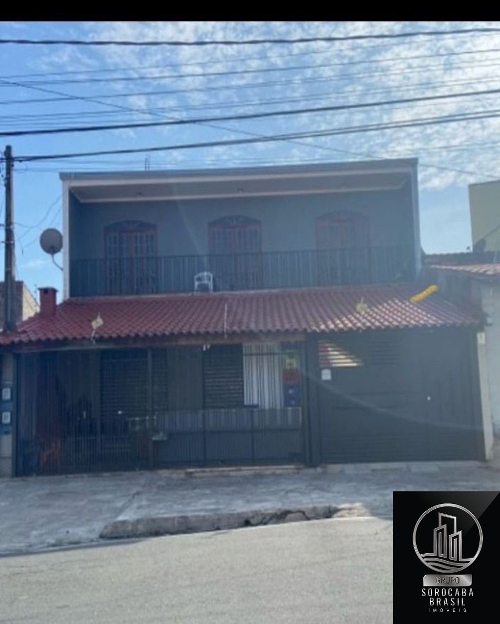 Sobrado com 2 dormitórios à venda, 310 m² por R$ 745.000 - j
