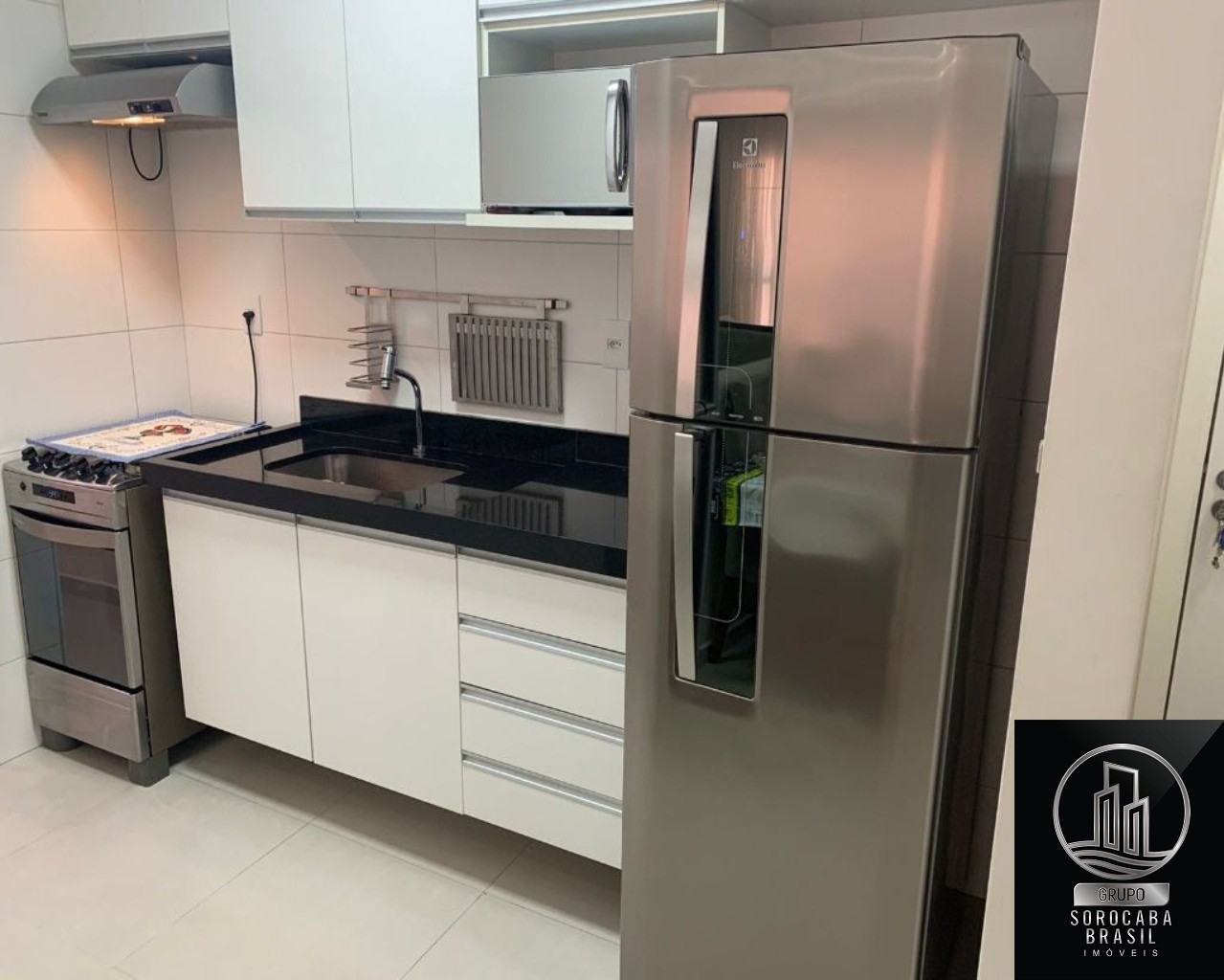 Apartamento residencial / condomínio vista da colina