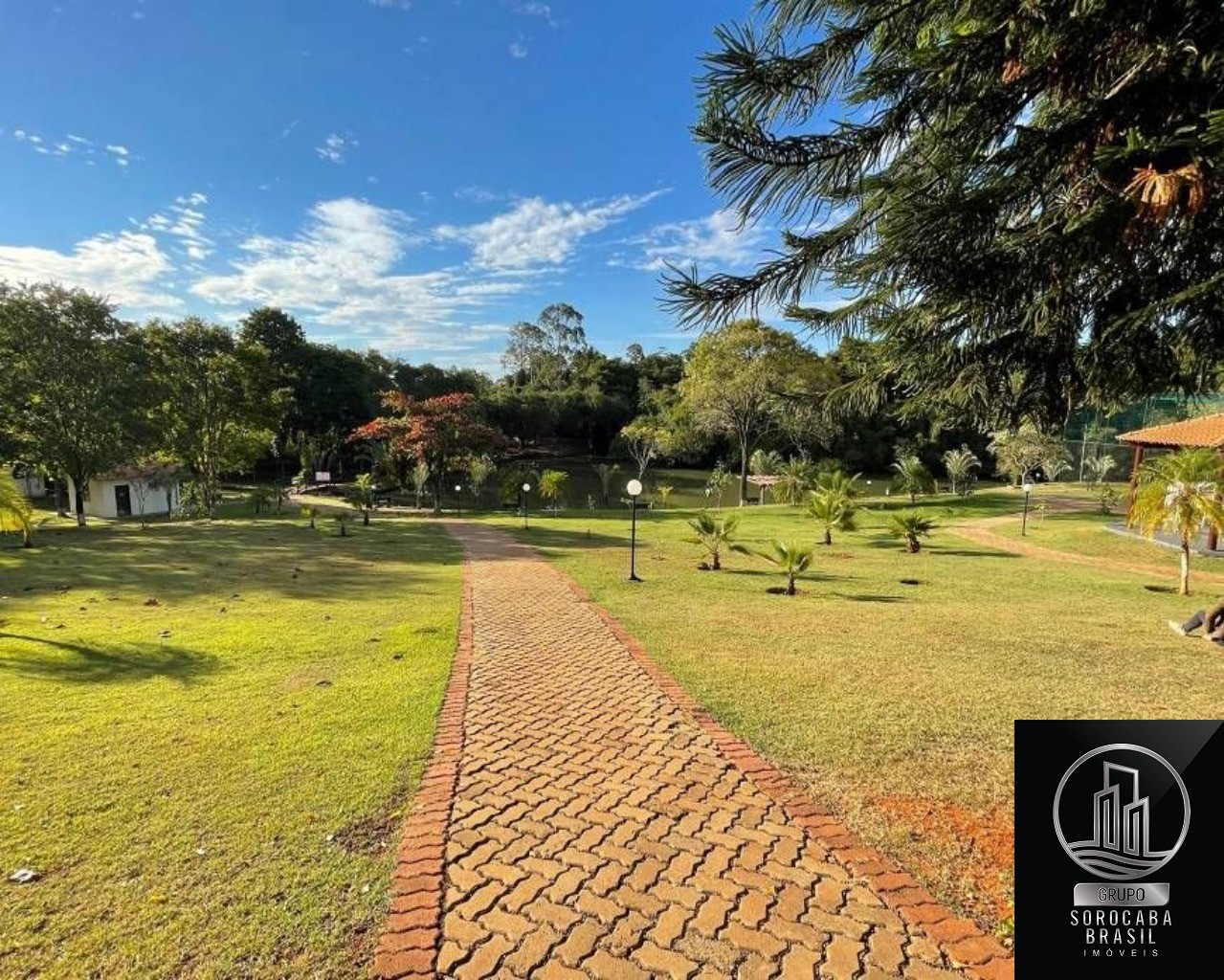 Casa com 3 dormitórios à venda, 140 m² por R$ 680.000 - cond