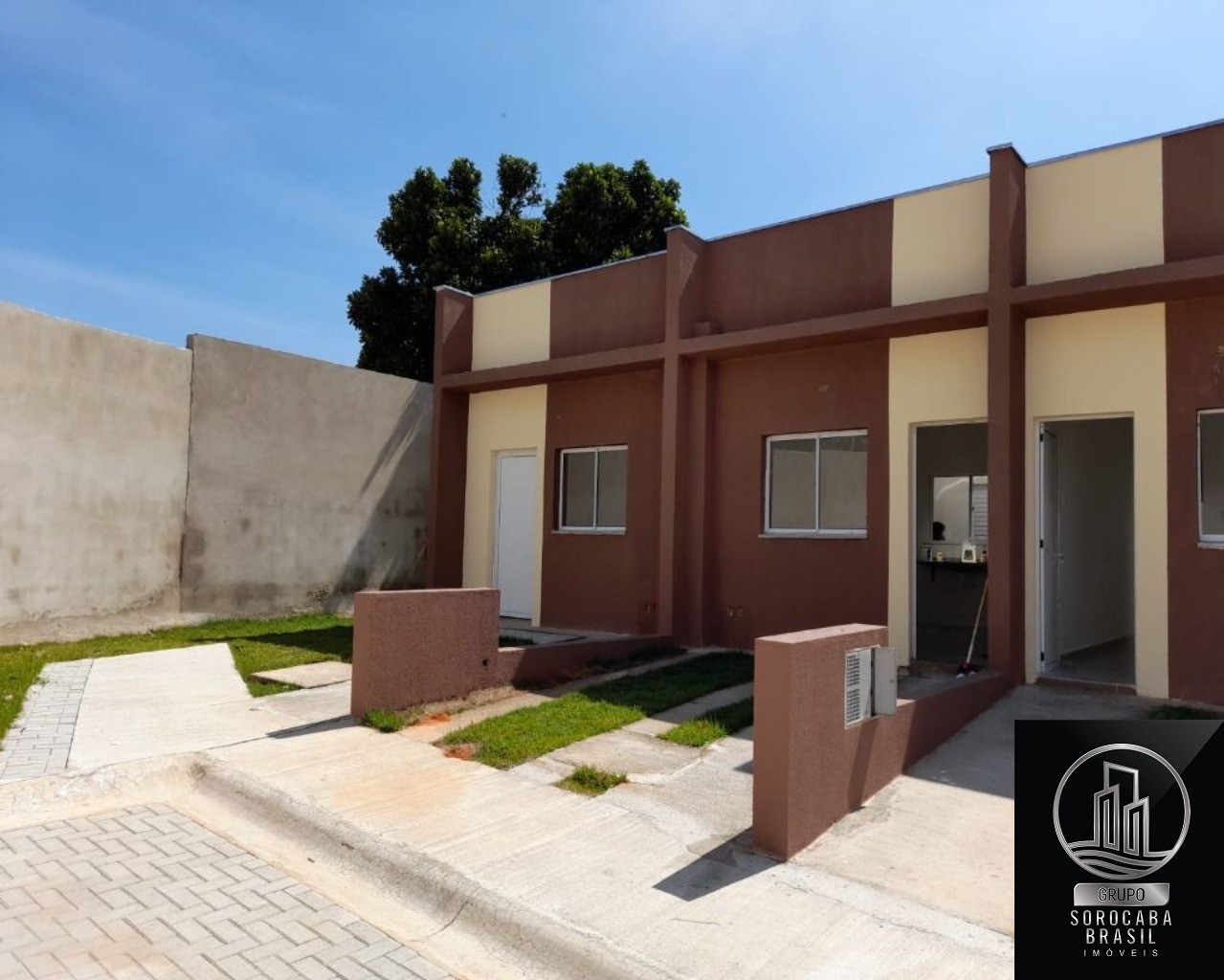 Casa com 2 dormitórios à venda, 50 m² por R$ 175.000 - jardi