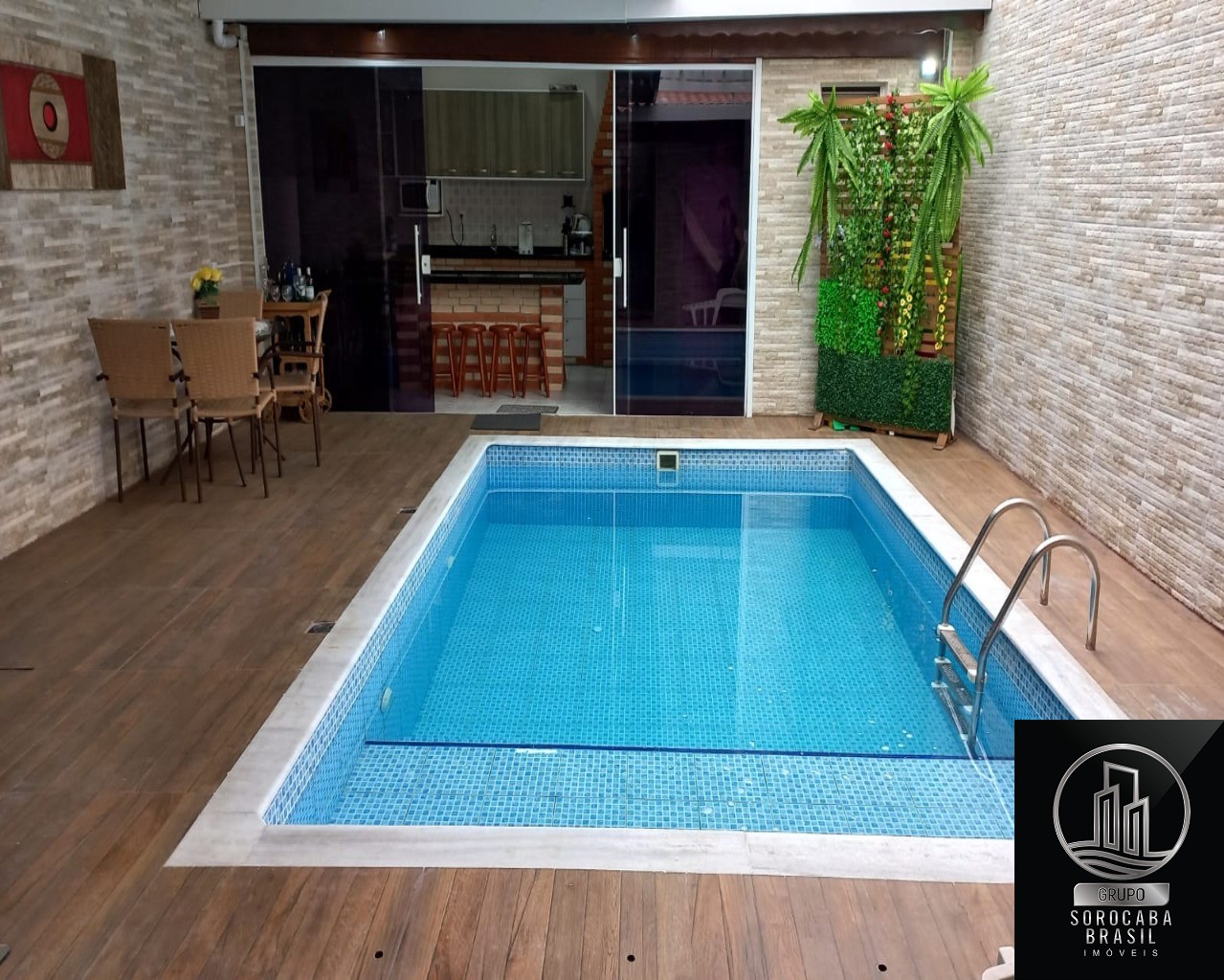 Casa terrea em condomínio fechado $450.000,00