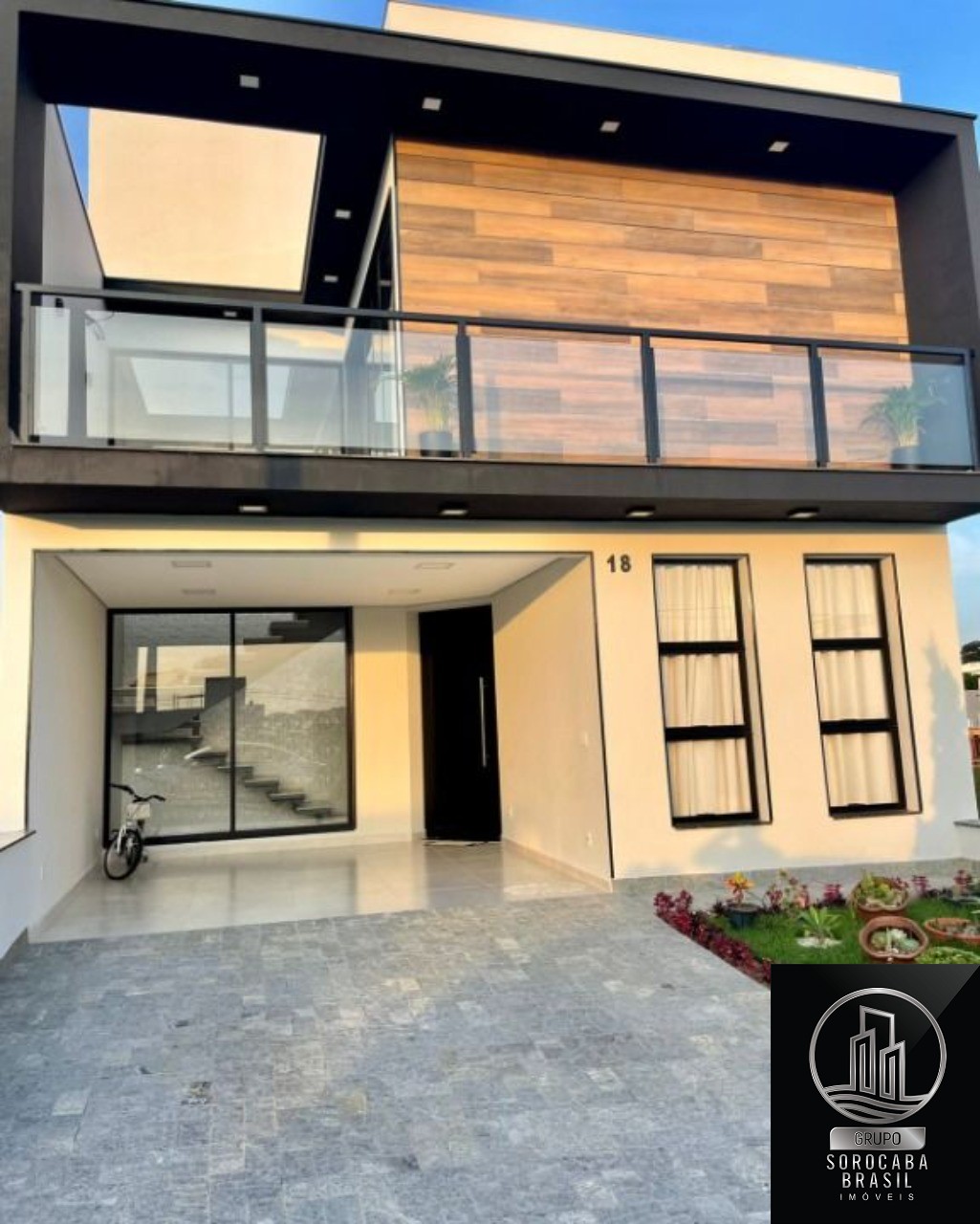 Sobrado com 3 dormitórios à venda, 148 m² por R$ 795.000 - h