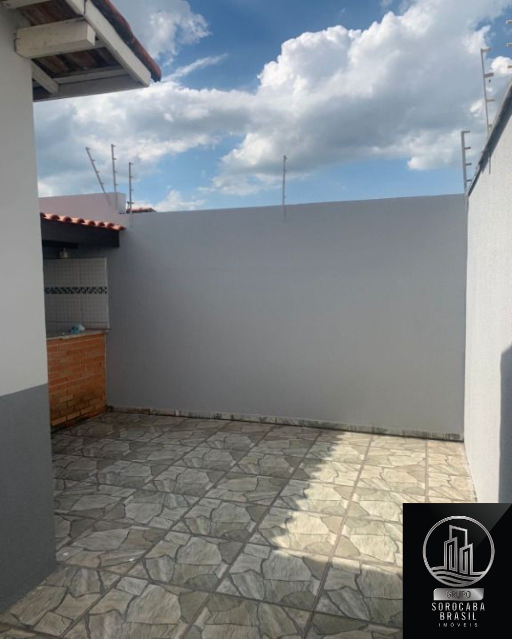 Casa com 2 dormitórios à venda, 85 m² por R$ 300.000 - wanel