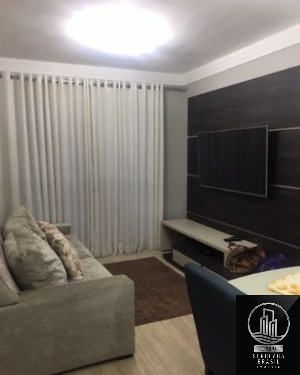 Apartamento com 2 dormitórios à venda, 53 m² por R$ 250.000 