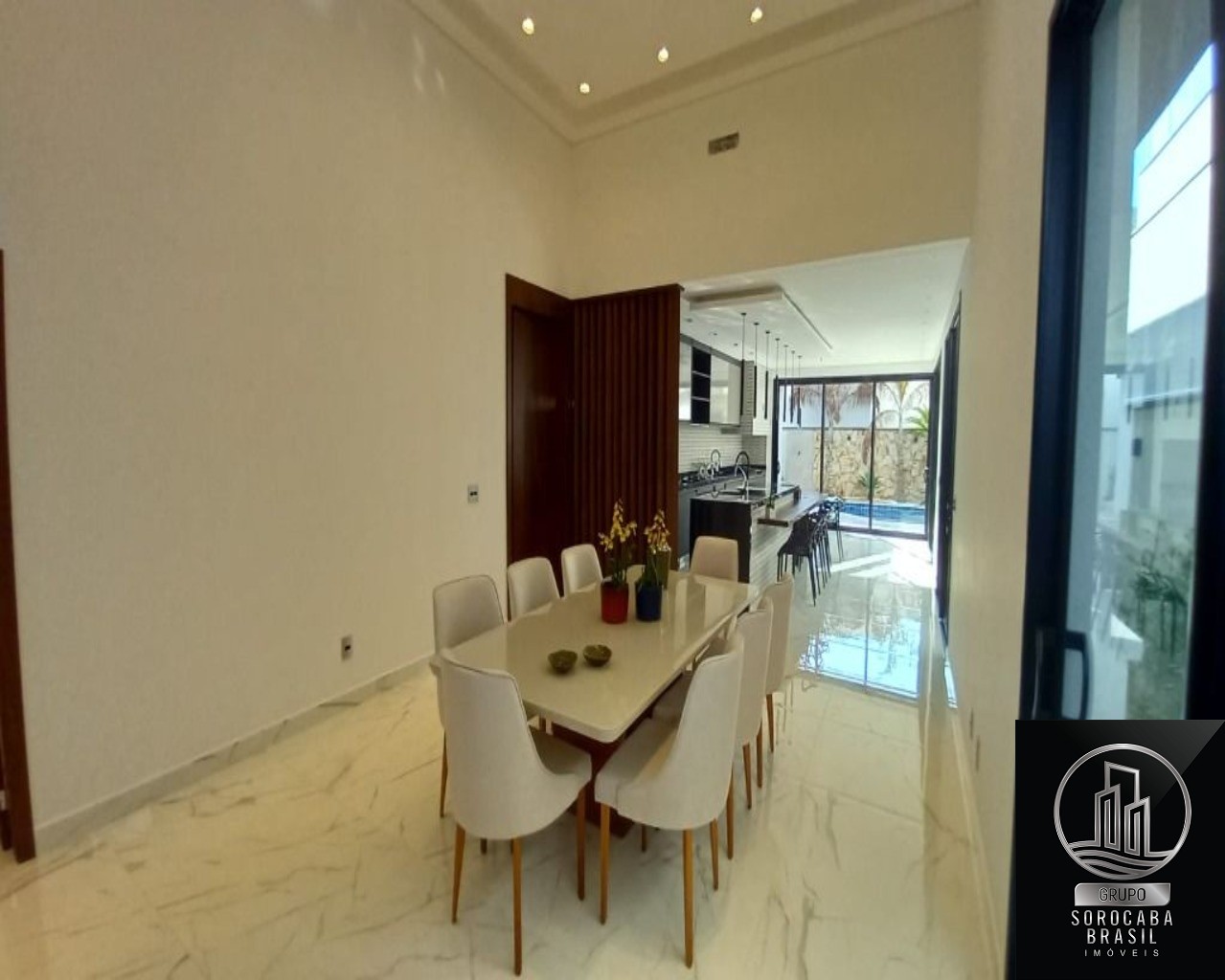 Casa com 3 dormitórios à venda, 210 m² por R$ 2.150.000 - gi