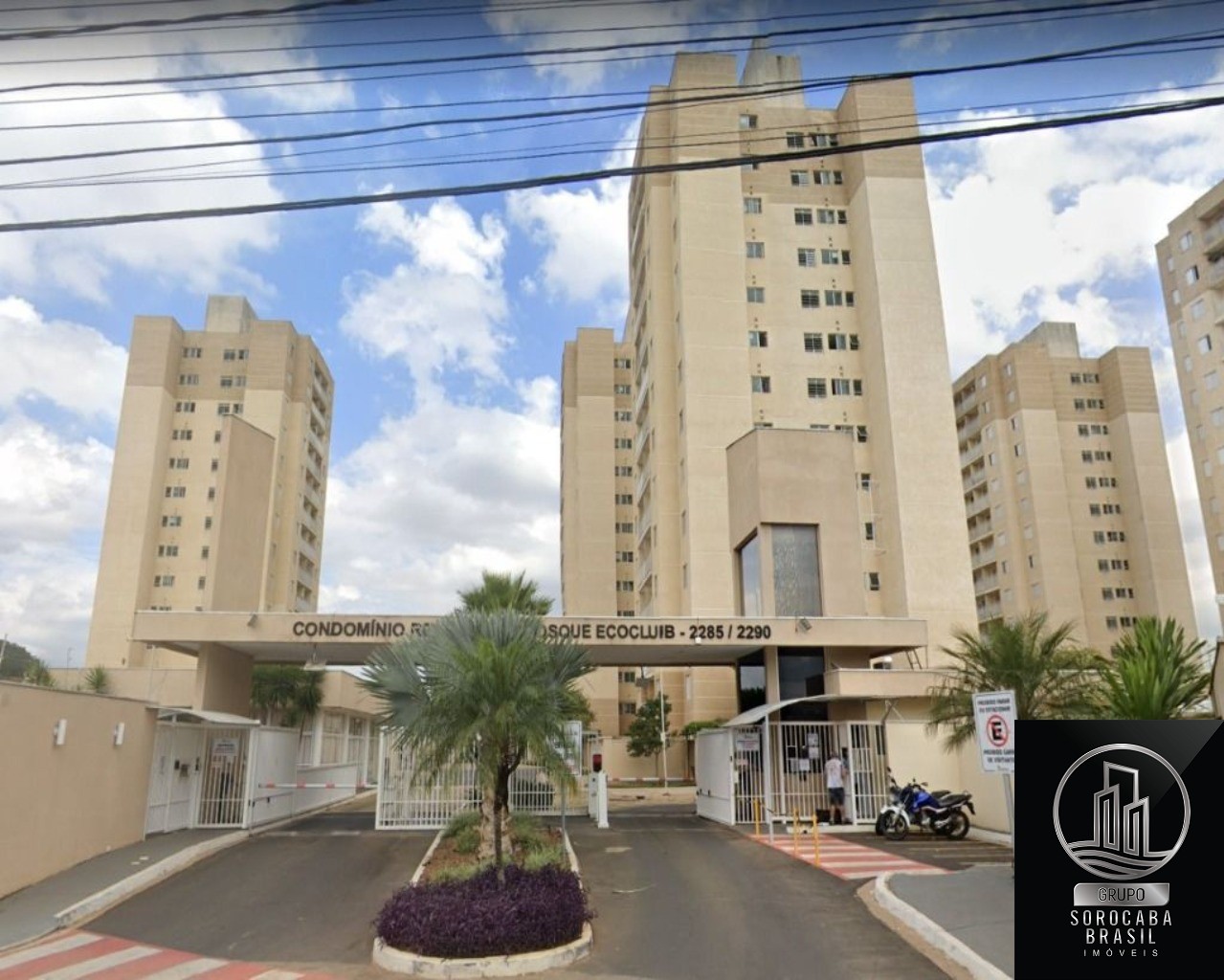 Apartamento com 2 dormitórios à venda, 53 m² por R$ 250.000 