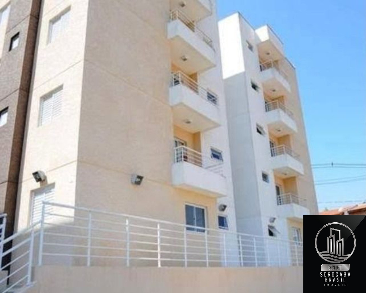 Apartamento com 2 dormitórios à venda, 52 m² por R$ 280.000 