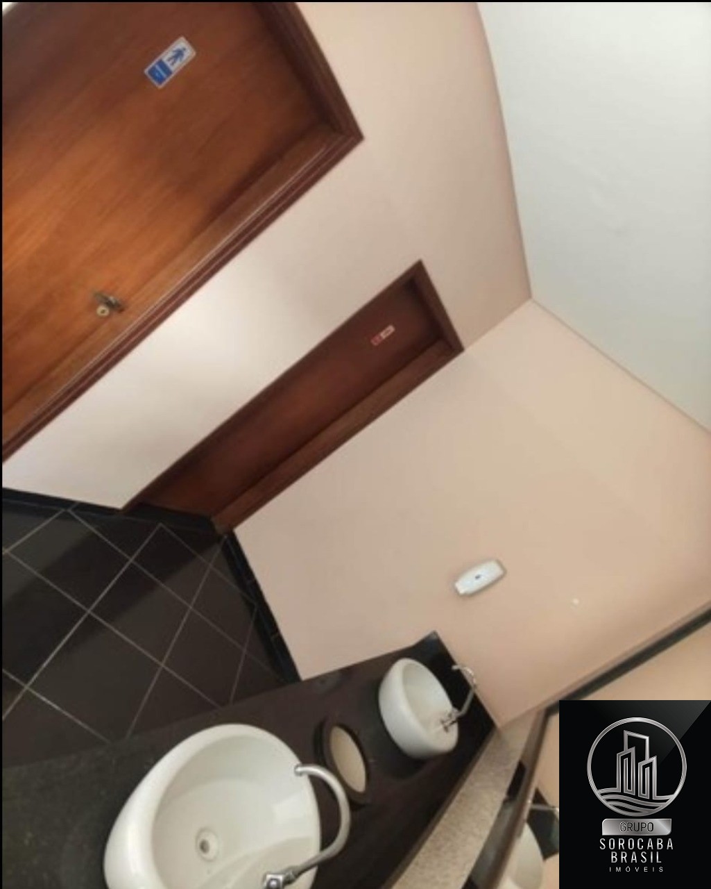Apartamento a vena com dois dormitorios 220.000,00 com 51 me