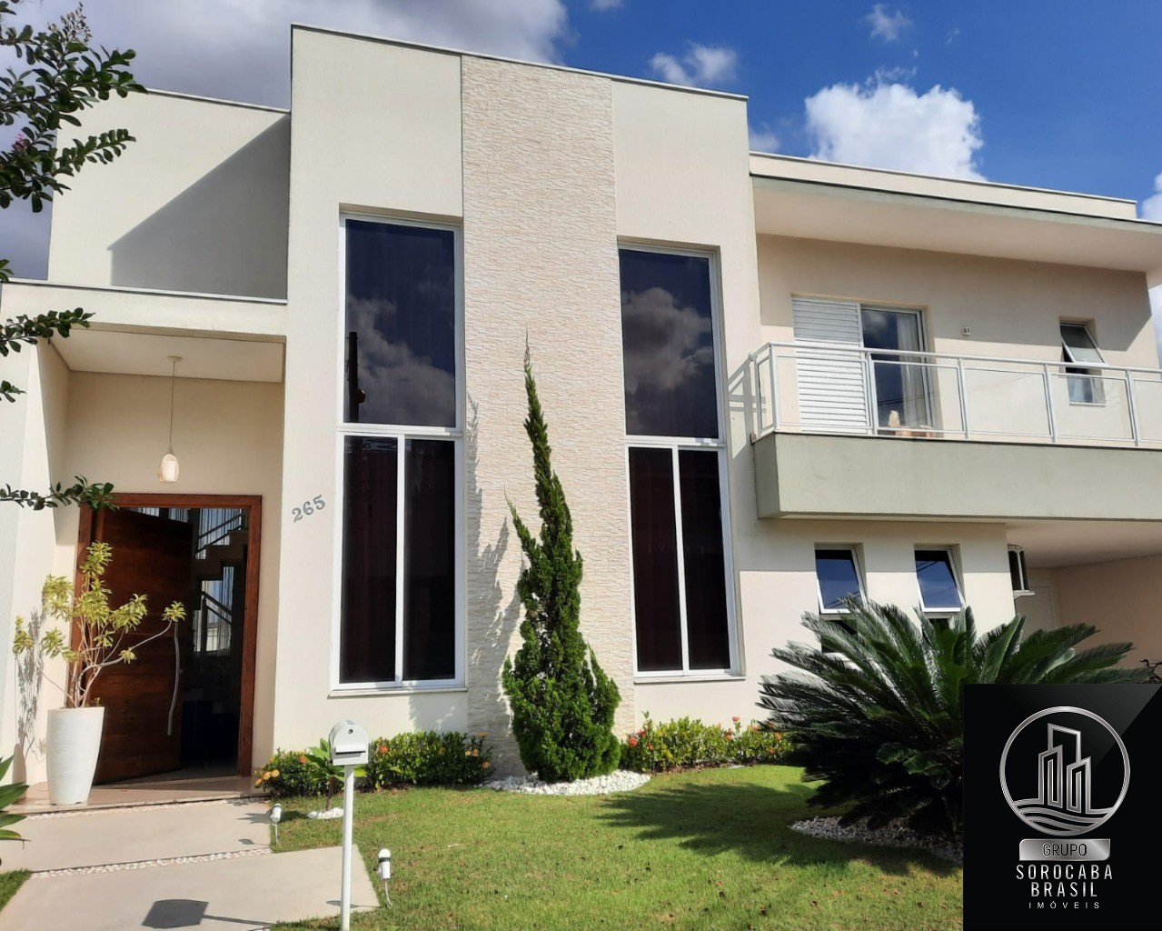 Casa a venda parque esplanada altos campolim com três suítes