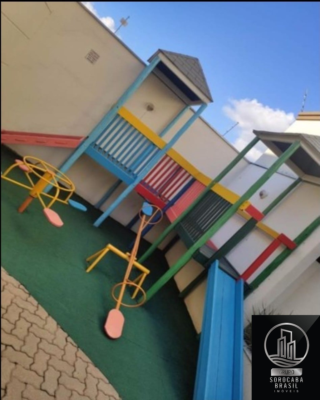 Apartamento a vena com dois dormitorios 220.000,00 com 51 me