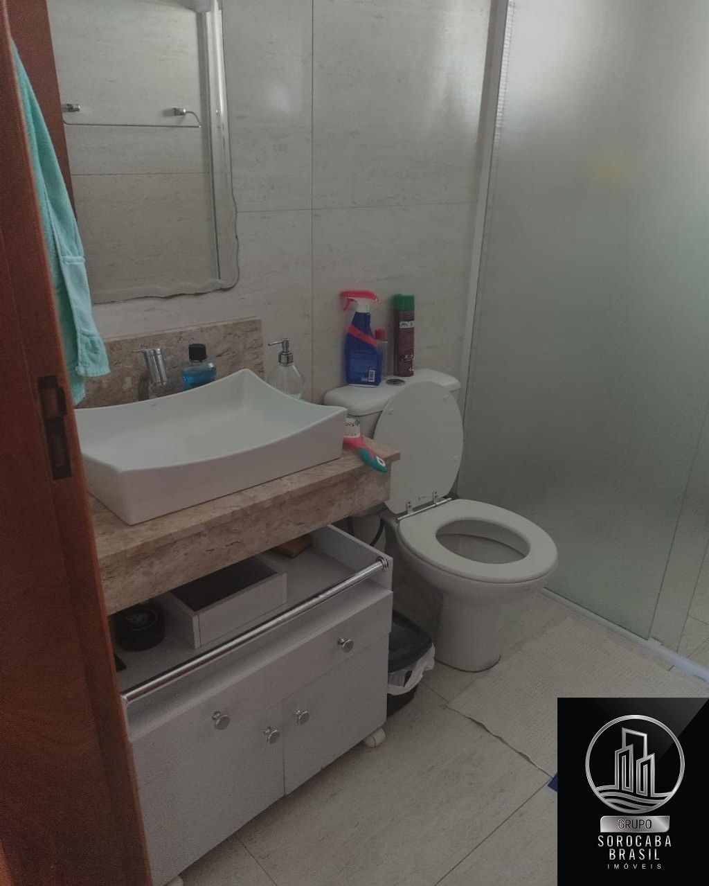 Casa em condomínio fechado com piscina $1.550.000,00