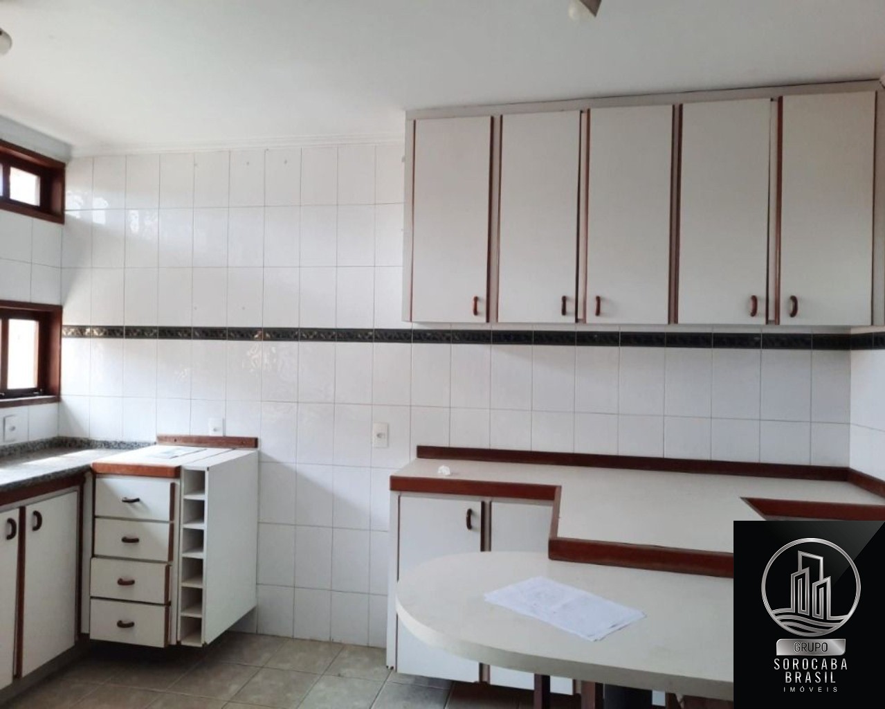 Sobrado com 3 dormitórios à venda, 241 m² por R$ 730.000 - c
