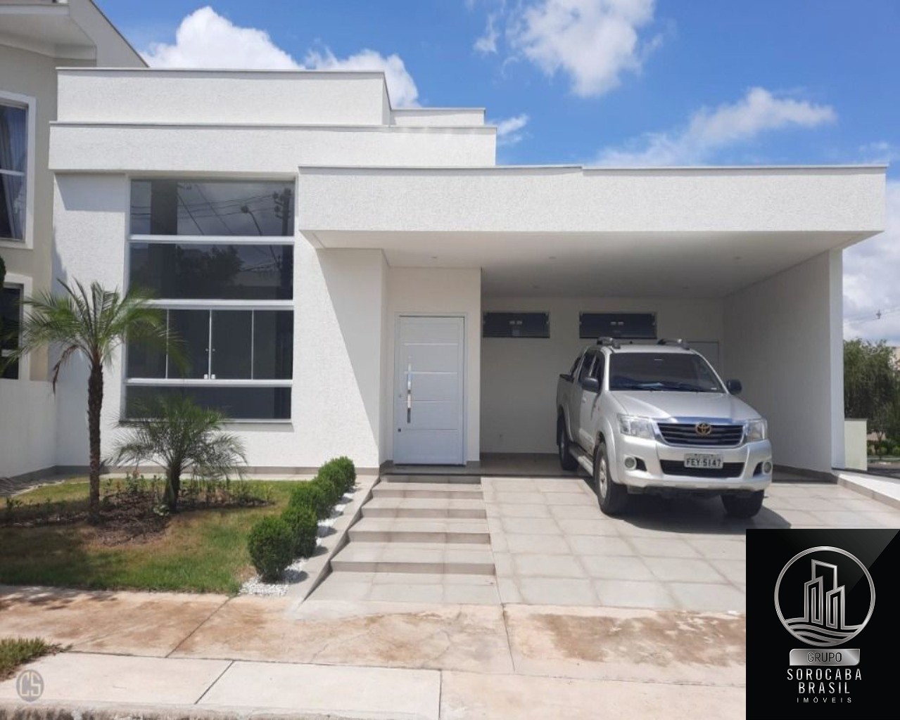 Casa com 3 dormitórios à venda, 205 m² por R$ 950.000 - cond