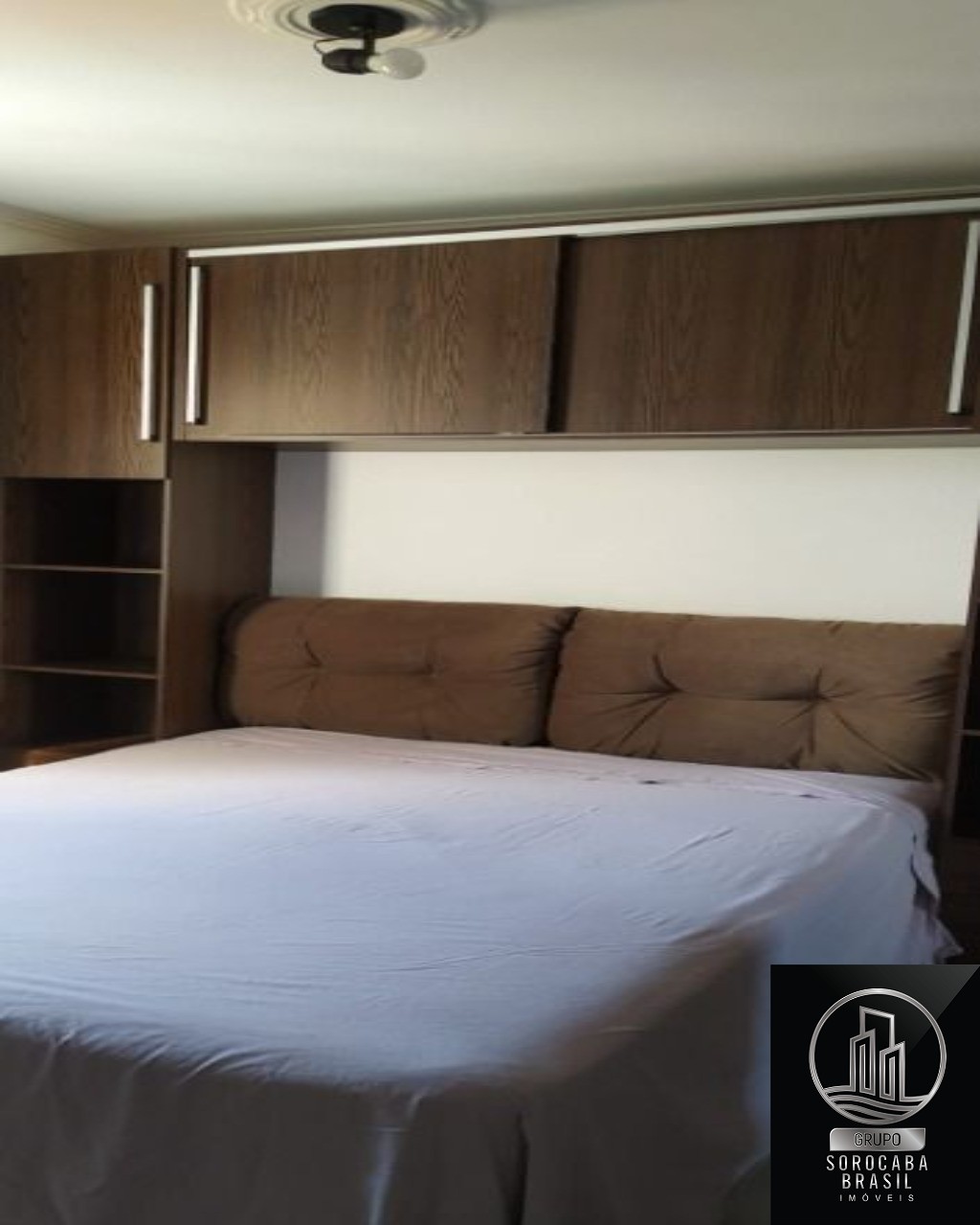 Apartamento com 2 dormitórios à venda, 52 m² por R$ 255.000 