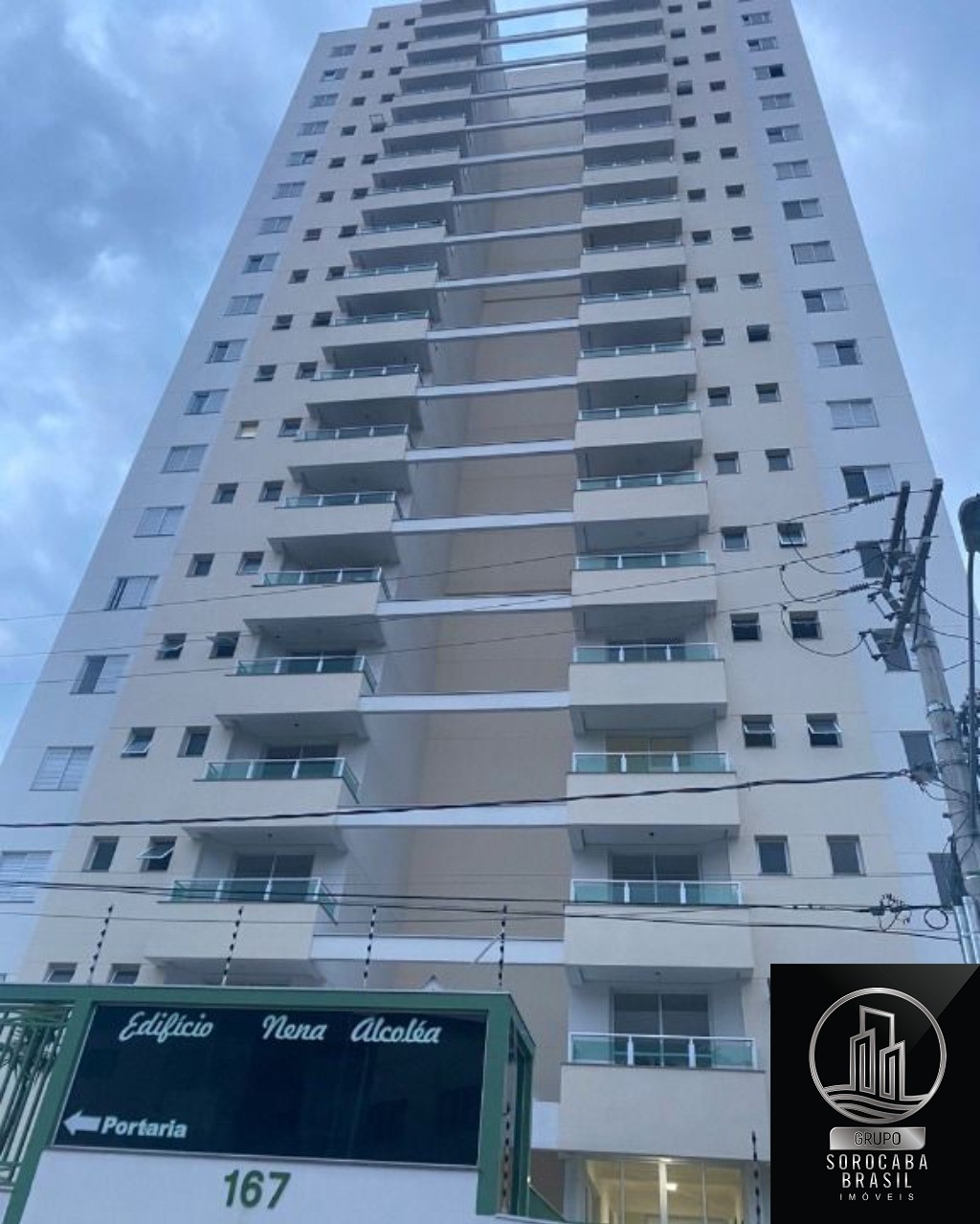 Apartamento com 2 dormitórios à venda, 63 m² por R$ 350.000 