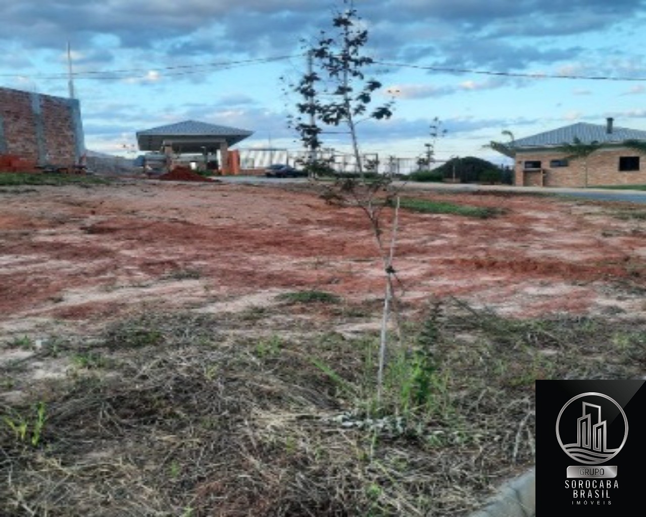 Terreno residencial no condomínio villagio wanel, R$ 285.000