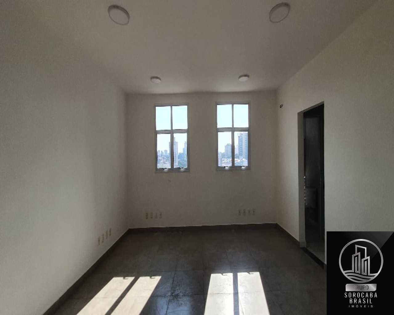 Salas comercial, av washington luiz, R$1.000,00.
